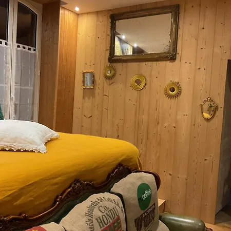 A Nouste D'hotes Et Only Adults Guest house 4*