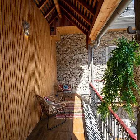 Guest house A Nouste D'hotes Et Only Adults Campan