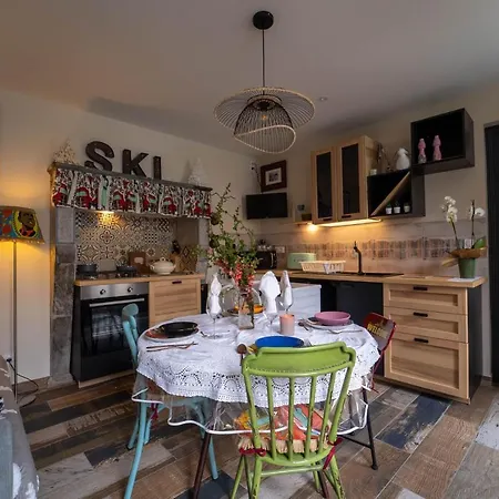 A Nouste D'hotes Et Maison d'hôtes