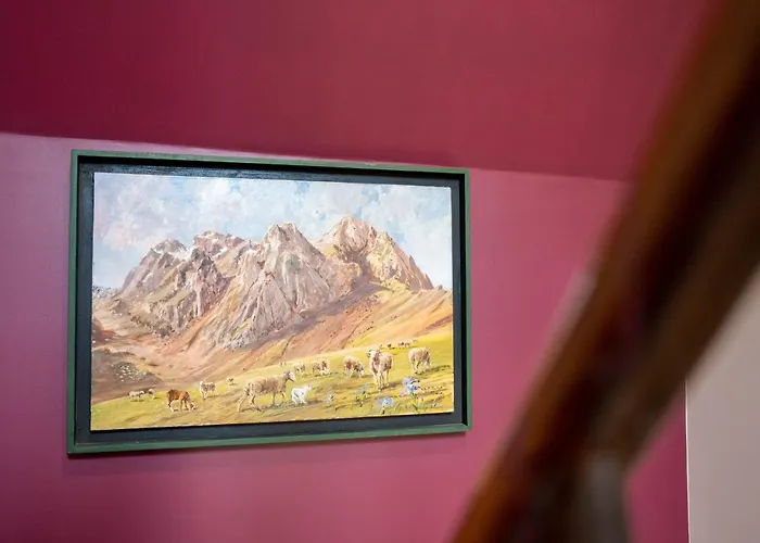 A Nouste D'hotes Et Only Adults Affittacamere