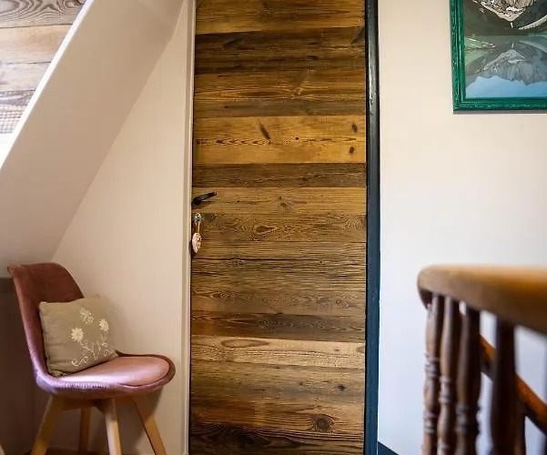 Affittacamere A Nouste D'hotes Et Only Adults Campan